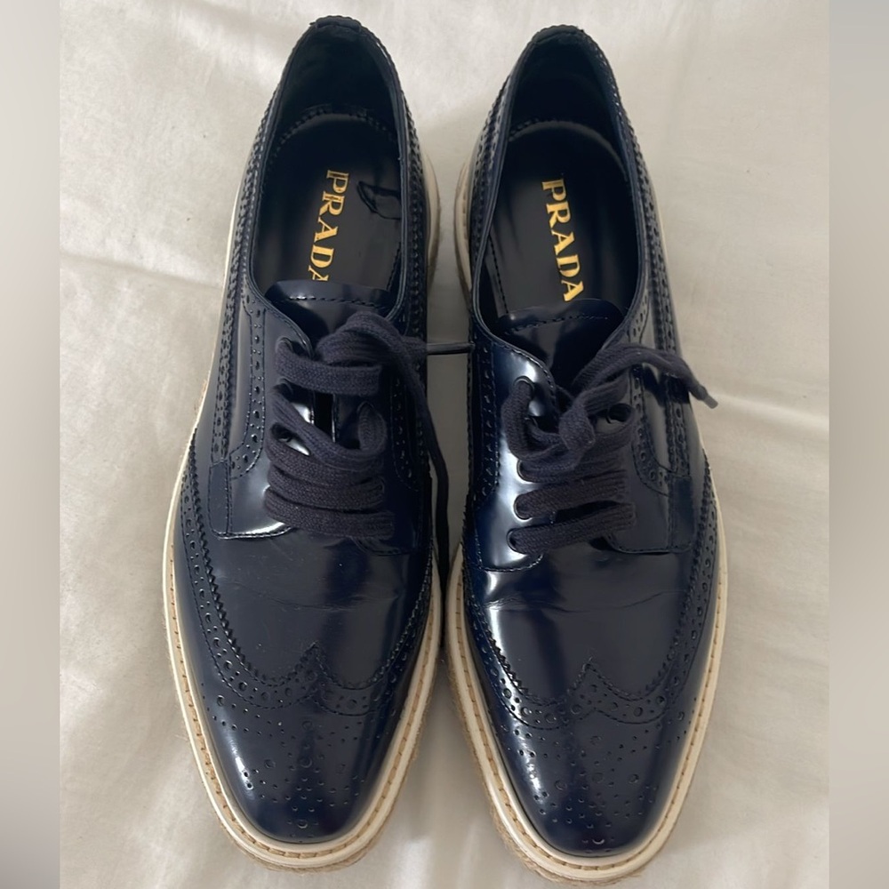 Prada brogues 38.5